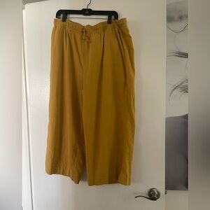 Anne Klein Mustard Wide-Leg Pants. Size XL.